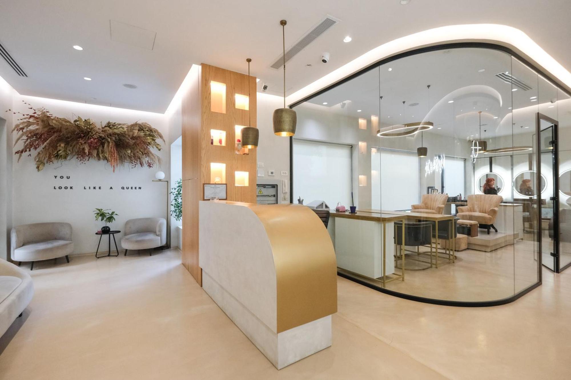 Hotel Golden , 3*