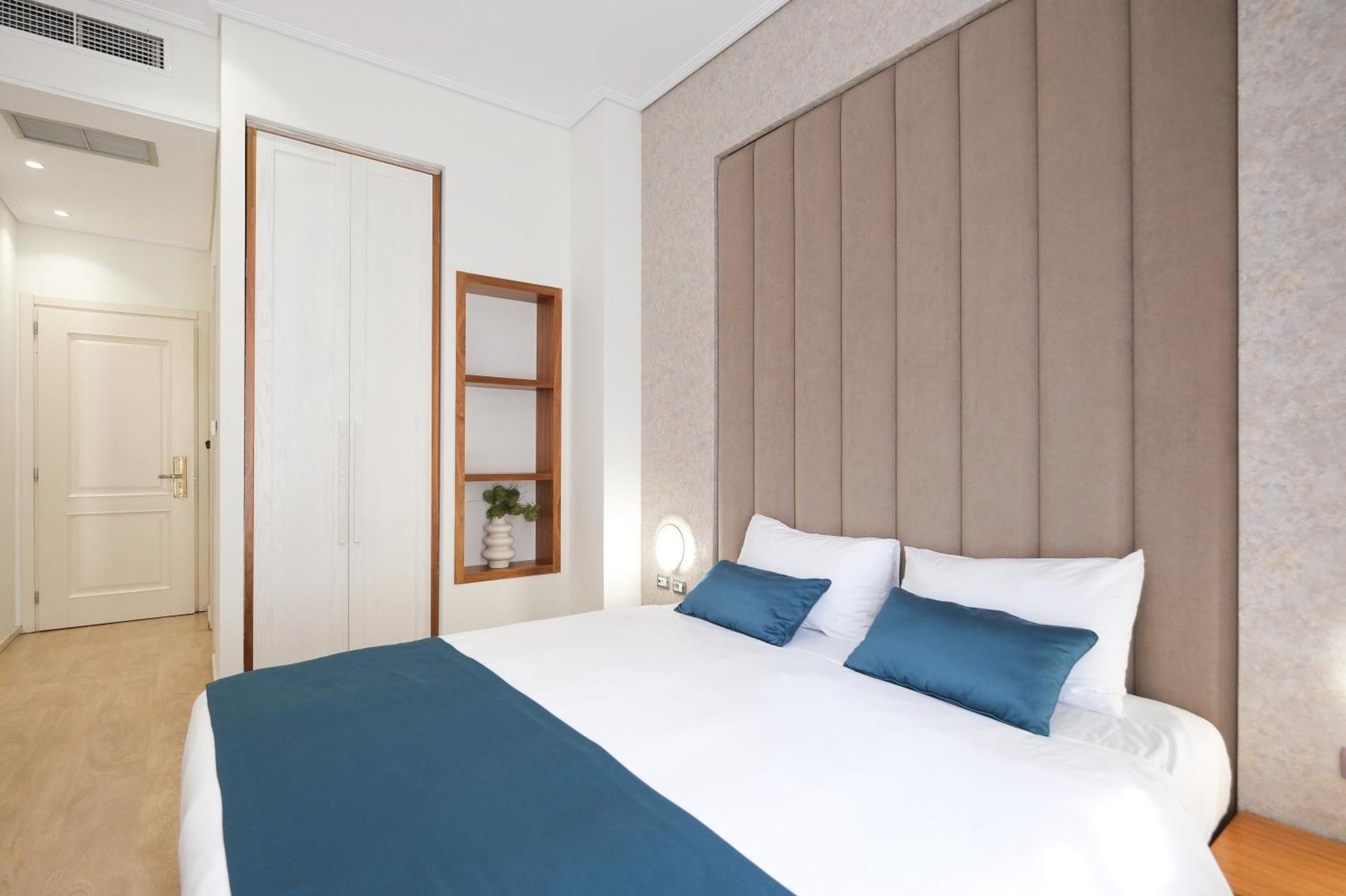 Golden , 3* Tirana